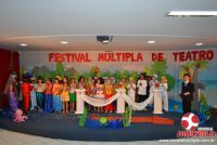 Alunos dos 1ºs ANOS A e B vespertino encerram com sucesso o “Festival Múltipla de Teatro”