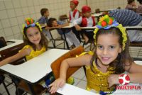 Alunos da Educação Infantil e 1º ANOS encerram o espetáculo “Múltipla Mundi” 