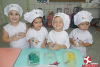 Pequenos Chefs do Maternal B participaram das Oficinas de Páscoa