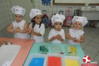 Pequenos Chefs do Maternal B participaram das Oficinas de Páscoa