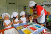 Pequenos Chefs do Maternal B participaram das Oficinas de Páscoa