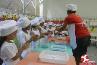 Os alunos do Jardim II A matutino fizeram “Ovinhos de Páscoa”