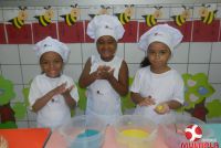 Os alunos do Jardim II A matutino fizeram “Ovinhos de Páscoa”