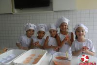 Alunos do 1º ANO B vespertino – Professora Telma participam de Oficina de Culinária