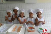 Alunos do 1º ANO B vespertino – Professora Telma participam de Oficina de Culinária