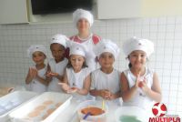 Alunos do 1º ANO B vespertino – Professora Telma participam de Oficina de Culinária