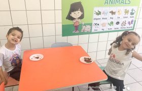 Festa de aniversário surpresa para Linda