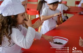 Alunos dos 2º ANOS do Fund. I fazem Brigadeiro