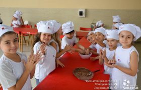 Alunos dos 2º ANOS do Fund. I fazem Brigadeiro