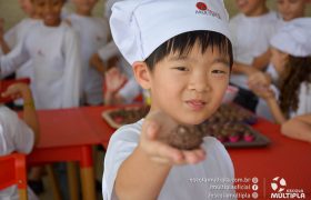 Alunos dos 2º ANOS do Fund. I fazem Brigadeiro