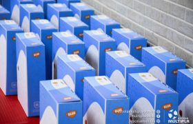 Bilingual Program material's hand out. 