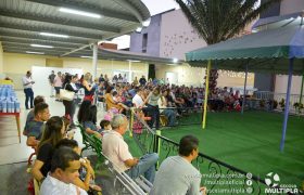 Bilingual Program material's hand out. 