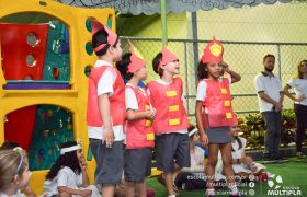 Bilingual Program material's hand out. 