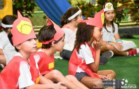 Bilingual Program material's hand out. 