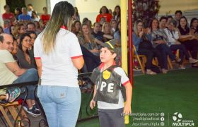 Bilingual Program material's hand out. 