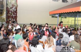 Bilingual Program material's hand out. 