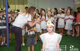 Bilingual Program material's hand out. 