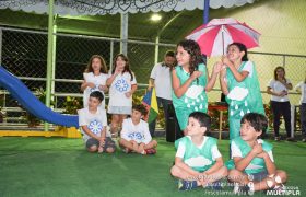 Bilingual Program material's hand out. 