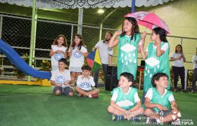 Bilingual Program material's hand out. 