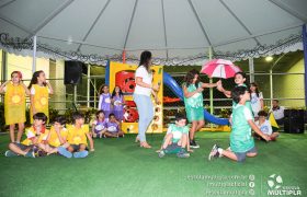 Bilingual Program material's hand out. 