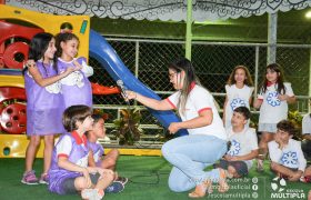 Bilingual Program material's hand out. 