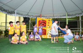 Bilingual Program material's hand out. 