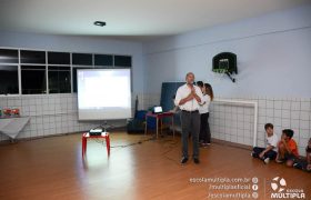 Bilingual Program material's hand out. 