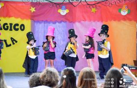 Alunos da Ed. Infantil e 1º ANOS apresentam o “Circo Mágico da Múltipla”