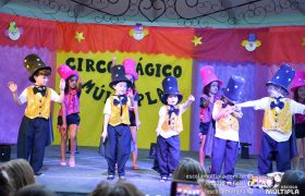 Alunos da Ed. Infantil e 1º ANOS apresentam o “Circo Mágico da Múltipla”