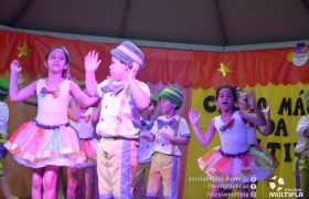 Alunos da Ed. Infantil e 1º ANOS apresentam o “Circo Mágico da Múltipla”