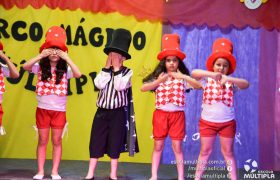 Alunos da Ed. Infantil e 1º ANOS apresentam o “Circo Mágico da Múltipla”