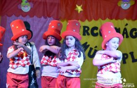 Alunos da Ed. Infantil e 1º ANOS apresentam o “Circo Mágico da Múltipla”