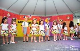 Alunos da Ed. Infantil e 1º ANOS apresentam o “Circo Mágico da Múltipla”