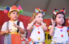 Alunos da Ed. Infantil e 1º ANOS apresentam o “Circo Mágico da Múltipla”