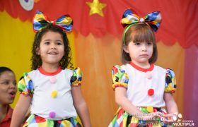 Alunos da Ed. Infantil e 1º ANOS apresentam o “Circo Mágico da Múltipla”