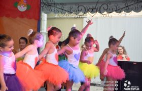 Alunos da Ed. Infantil e 1º ANOS apresentam o “Circo Mágico da Múltipla”