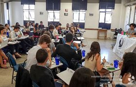 Escola Múltipla marcou presença na Mini-ONU 2017