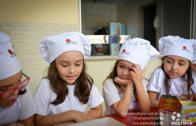 Infantil 5 participa de Oficina de Culinária
