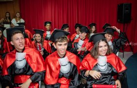 Colação de grau dos alunos da terceira série do Ensino Médio