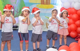 Apresentações e tarde de autógrafos