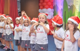 Apresentações e tarde de autógrafos