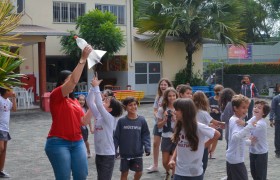 Aulas no Laboratório de Ciências com os Anos Iniciais