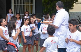 Aulas no Laboratório de Ciências com os Anos Iniciais