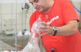 Aulas no Laboratório de Ciências com os Anos Iniciais