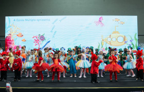 Musical Múltipla em Cena Kids "Aventura no fundo do Mar" (Educação Infantil)