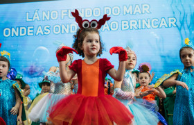 Musical Múltipla em Cena Kids "Aventura no fundo do Mar" (Educação Infantil)