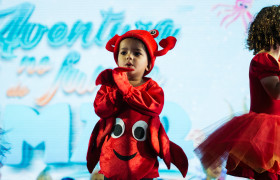 Musical Múltipla em Cena Kids "Aventura no fundo do Mar" (Educação Infantil)