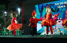 Musical Múltipla em Cena Kids "Aventura no fundo do Mar" (Educação Infantil)