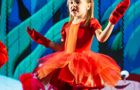 Musical Múltipla em Cena Kids "Aventura no fundo do Mar" (Educação Infantil)