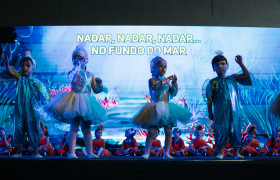 Musical Múltipla em Cena Kids "Aventura no fundo do Mar" (Educação Infantil)